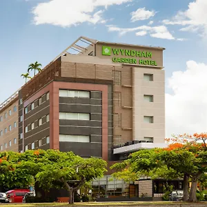 מלון Wyndham Garden Downtown, קנקון